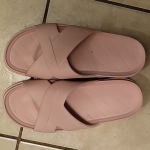 Cole Haan grand zero 360 slides Nwot